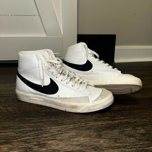 Women’s Blazers